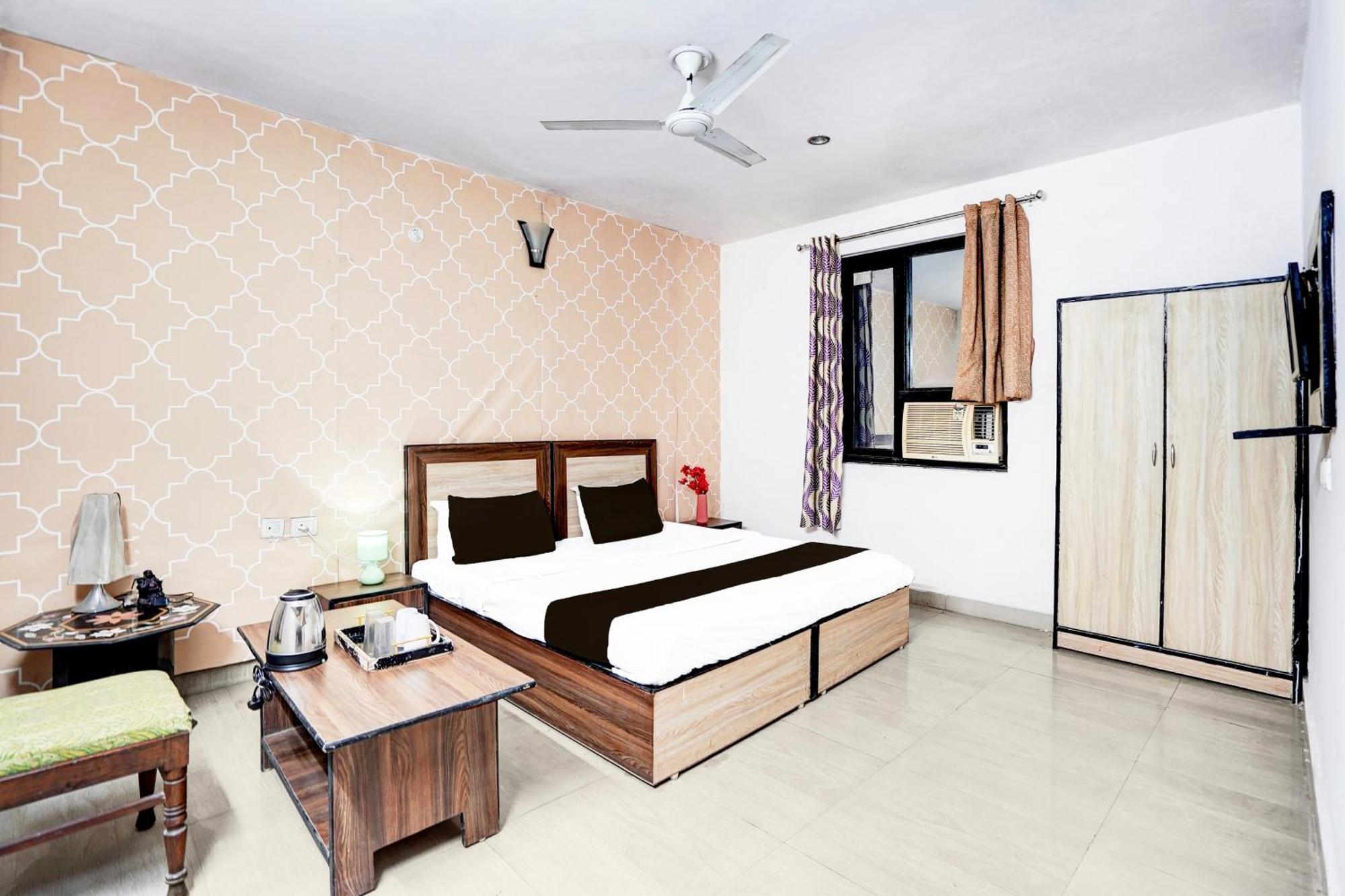 Hotel O Taj Nagar Phase 2 Formerly Aicon Palace Tajganj Luaran gambar